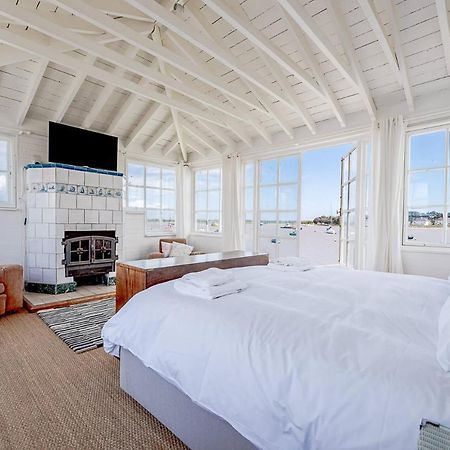 The Boathouse In Felixstowe Ferry - Stunning Waterfront Property Экстерьер фото