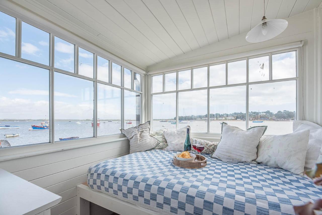 The Boathouse In Felixstowe Ferry - Stunning Waterfront Property Экстерьер фото